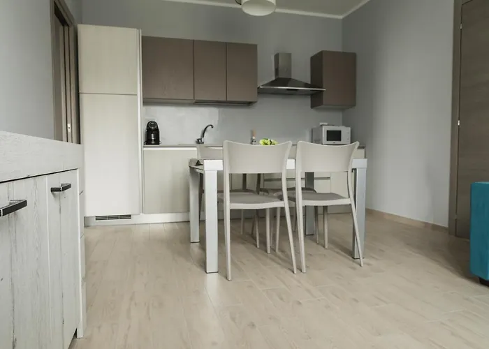 Ridaroca Lantgård San Damiano dʼAsti